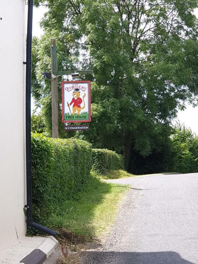 The Old Red Lion Hotel บรูตัน ภายนอก รูปภาพ